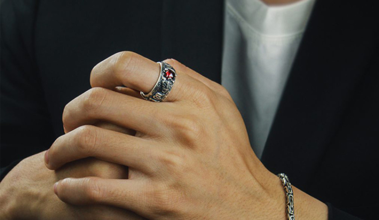 vị trí đeo nhẫn phong thủy