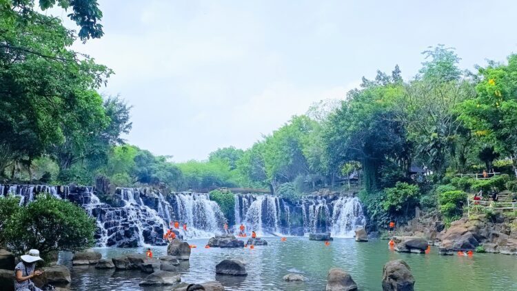 địa điểm du lịch tại việt nam