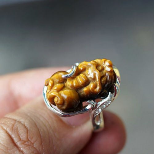 vị trí đeo nhẫn phong thủy