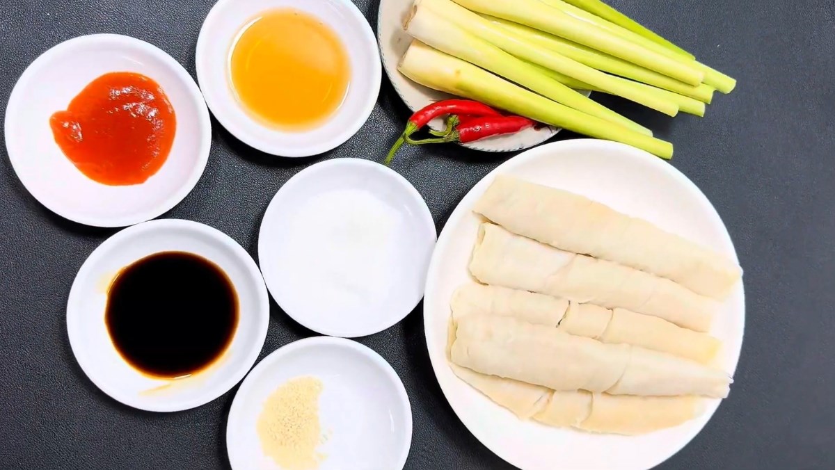 cách làm mì căn xào sả ớt