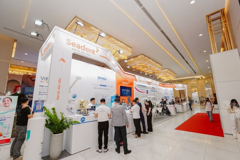 làm booth quảng cáo trong trung tâm thương mại