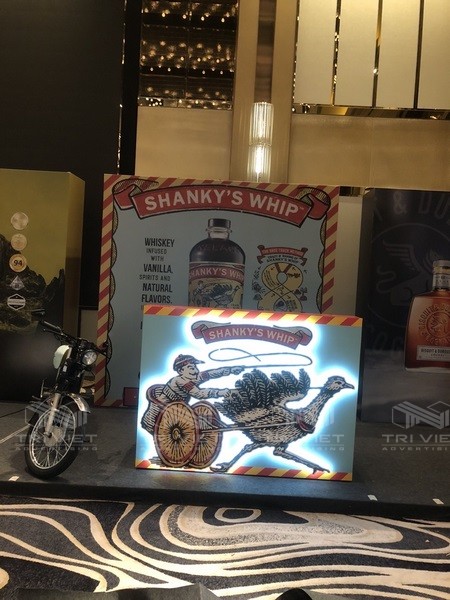 thi công booth trưng bày giá rẻ