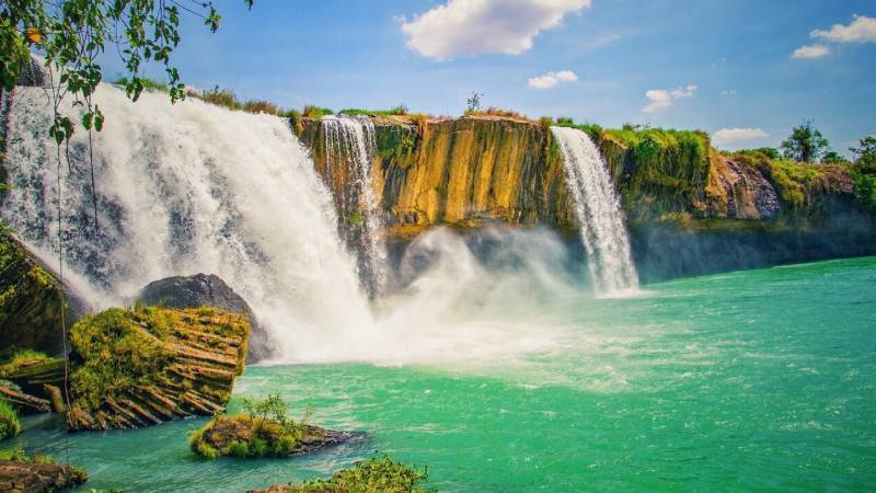 địa điểm thu hút khách du lịch ở việt nam