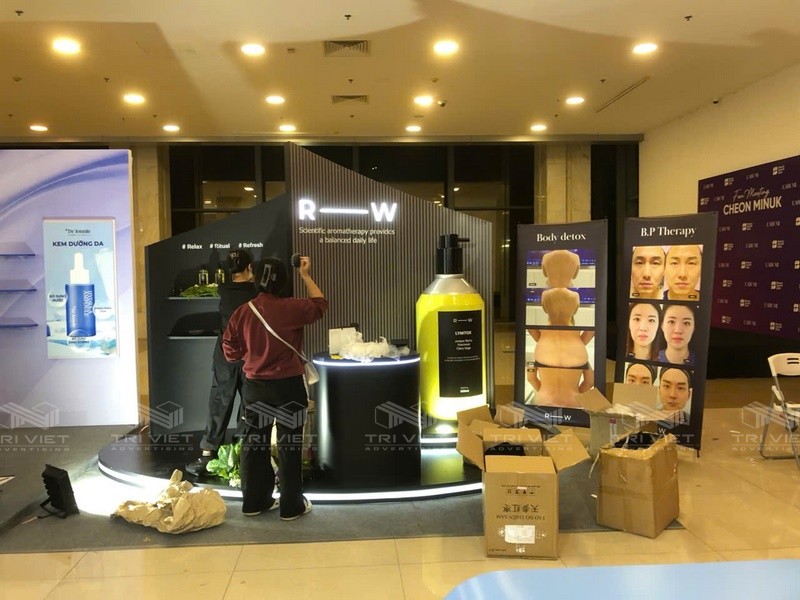 thi công booth quảng cáo tại TPHCM