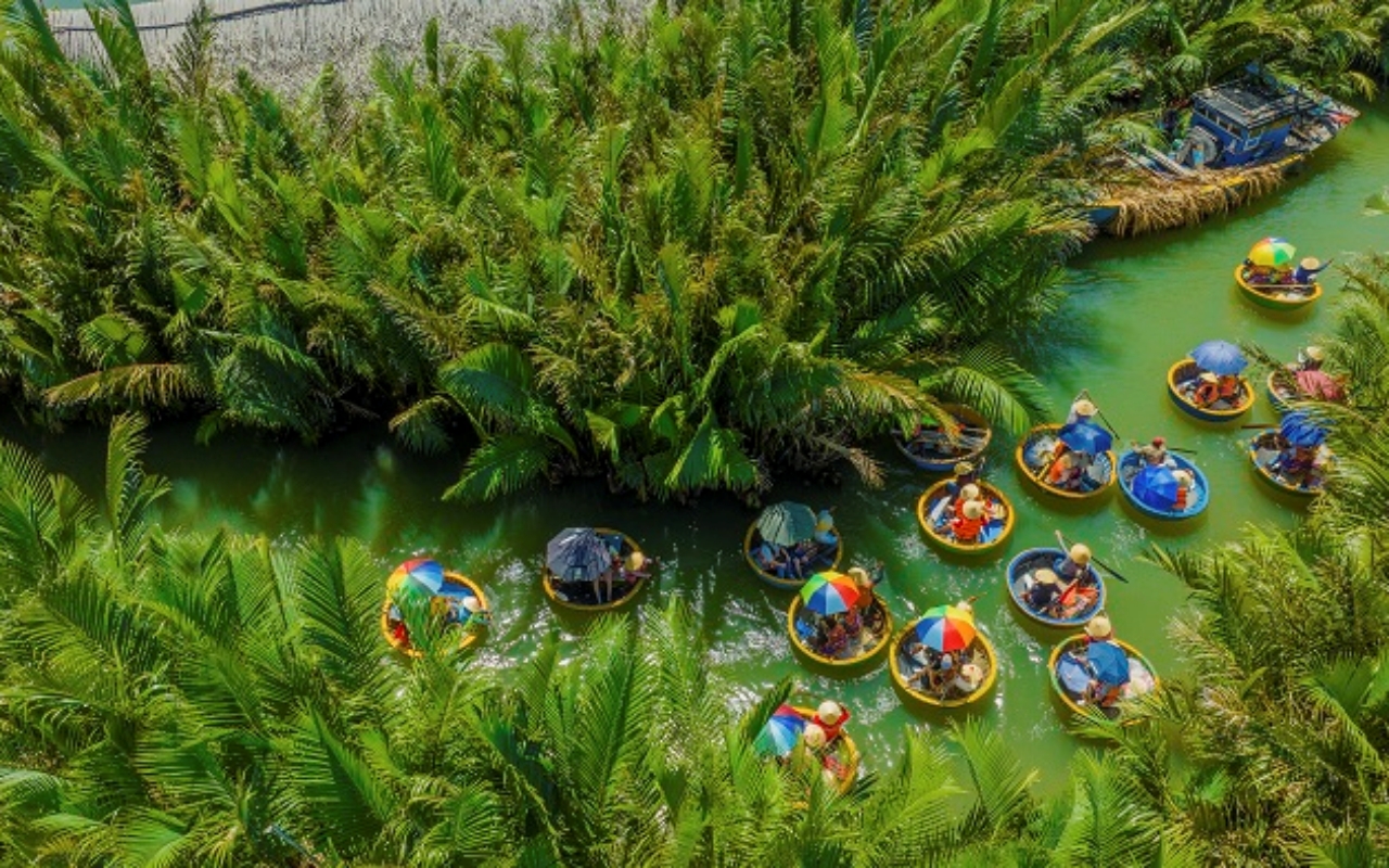 các địa điểm du lịch nổi tiếng ở việt nam