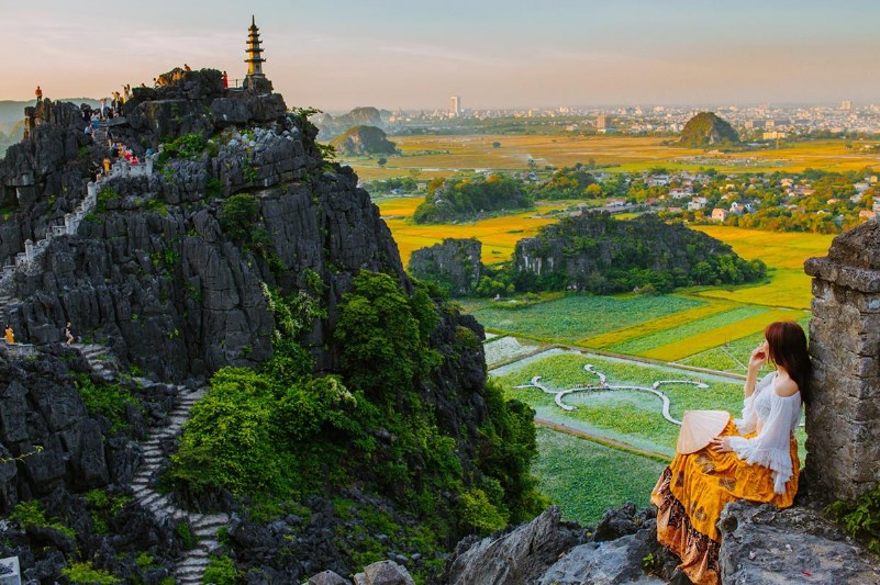 các địa điểm nổi tiếng ở việt nam