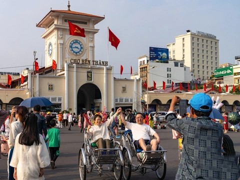 những địa điểm du lịch ở việt nam