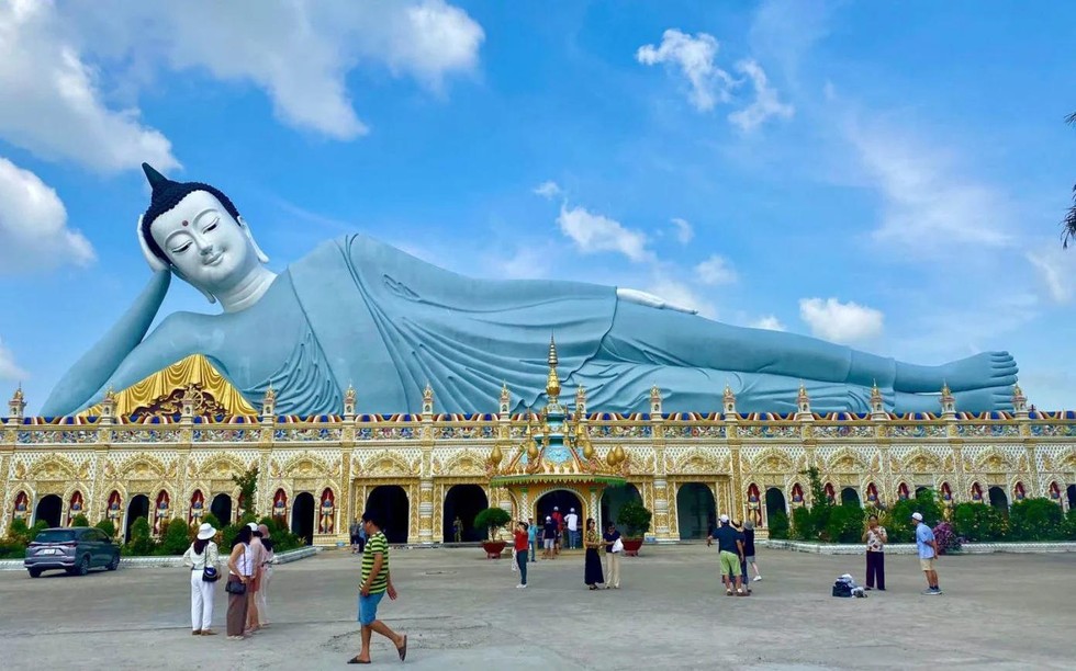 những địa điểm du lịch nổi tiếng ở việt nam