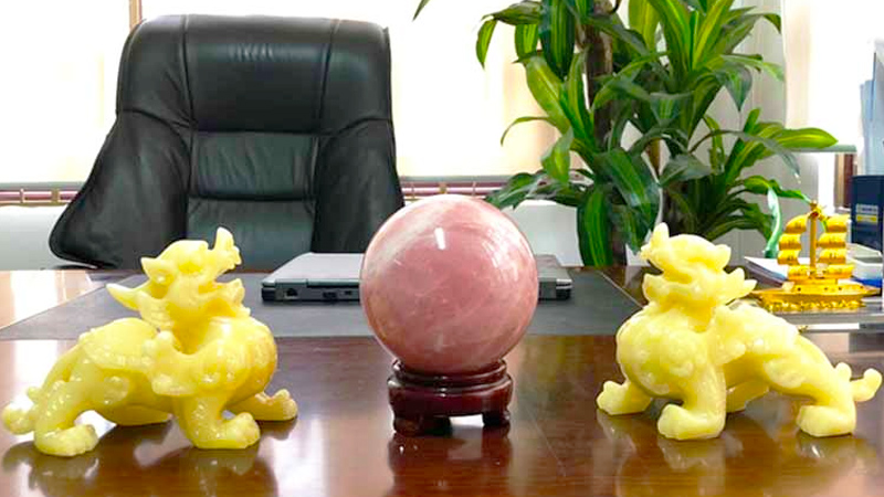 đá thạch anh hồng
