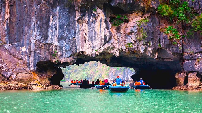 những địa điểm du lịch nổi tiếng ở việt nam