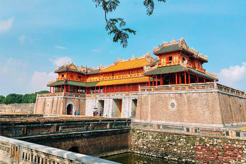 những địa điểm nổi tiếng ở việt nam