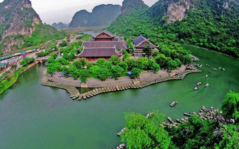 những địa điểm du lịch ở việt nam