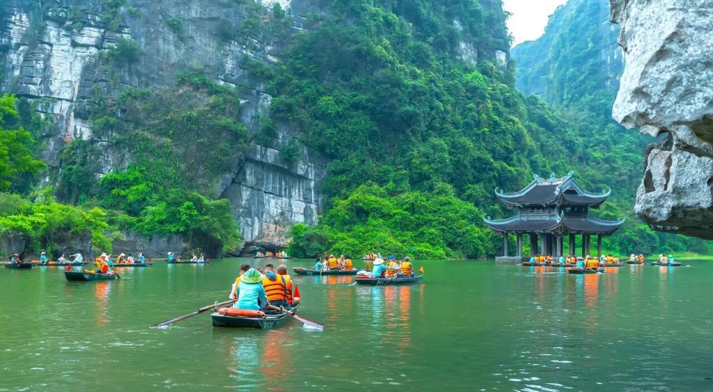 những địa điểm nổi tiếng ở việt nam