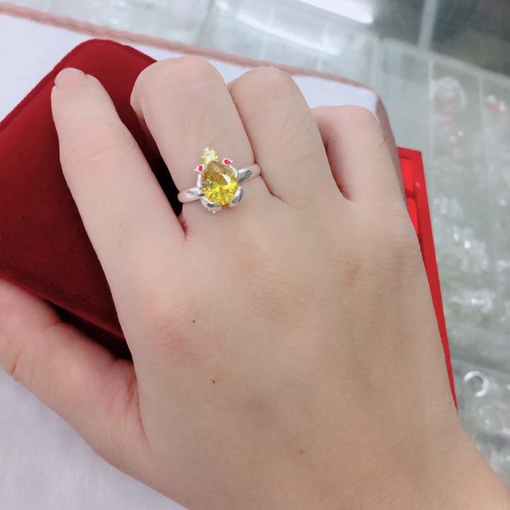 cách đeo nhẫn may mắn