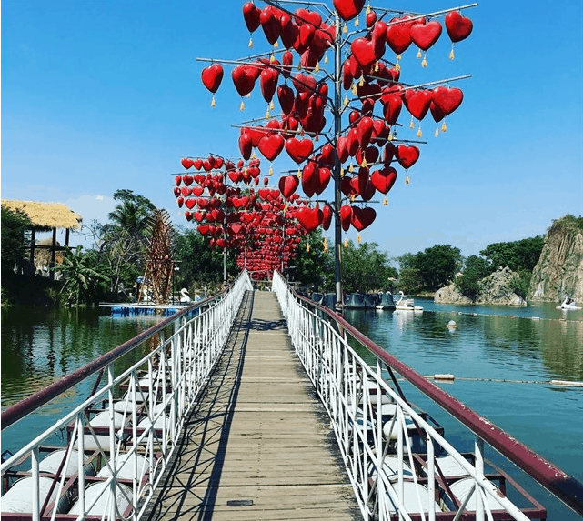 địa danh nổi tiếng ở việt nam