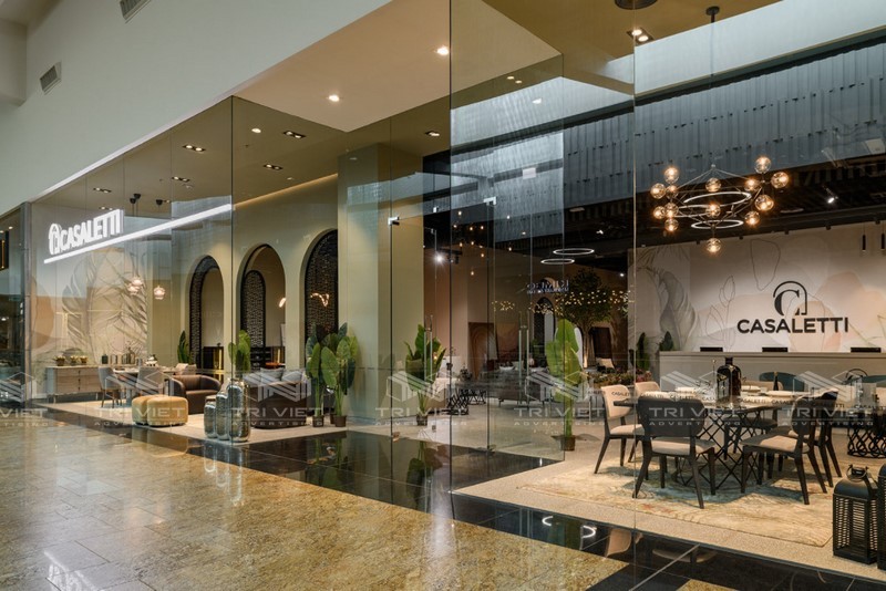 thi công gian hàng showroom