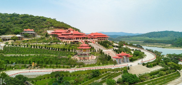 Khám Phá 7 Địa Điểm Du Lịch Đẹp Làm Say Đắm Mọi Du Khách