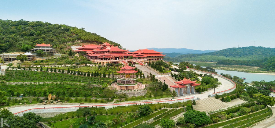Khám Phá 7 Địa Điểm Du Lịch Đẹp Làm Say Đắm Mọi Du Khách