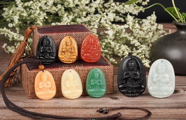 Mặt Đá Phong Thủy Phật Bản Mệnh Của 12 Con Giáp Và Ý Nghĩa