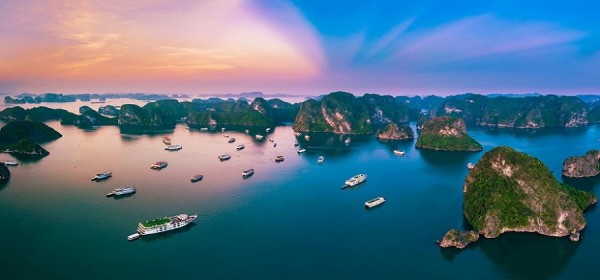 5 Địa Danh Ở Việt Nam Nổi Tiếng Thu Hút Du Khách Nhất