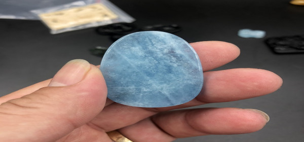 Ý Nghĩa Đặc Biệt Của Đá Aquamarine Nhiều Người Chưa Biết